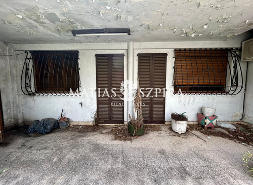 Venta De Casa 4 Ambientes En Mataderos, Capital Federal.
