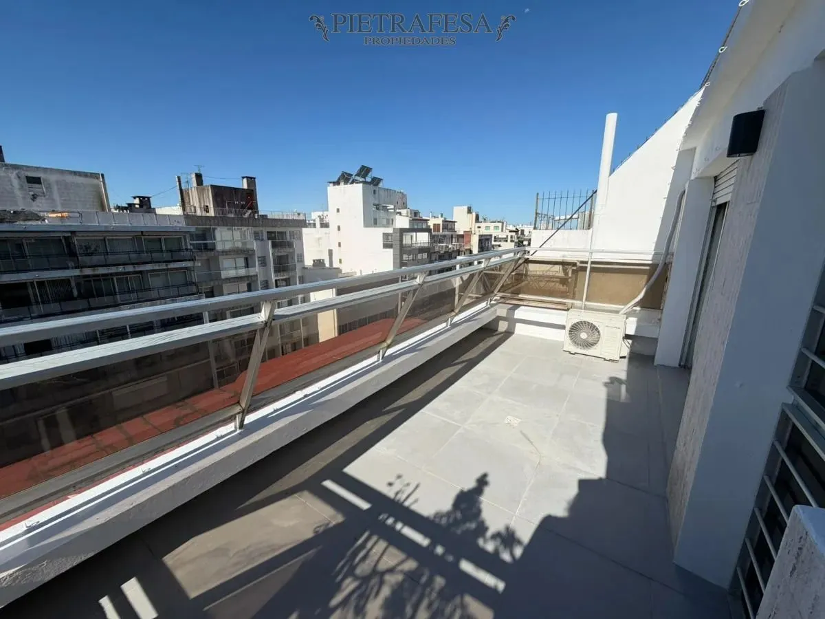 Apartamento En Alquiler, 1 Dormitorio, 1 Baño, Terraza. Punta Carretas. · Foto 5