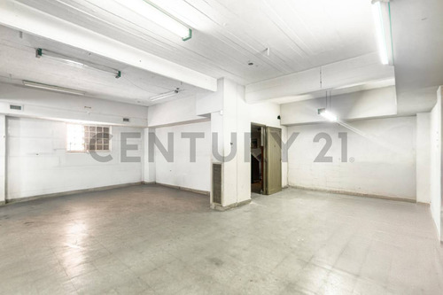 Venta Oficina Con Deposito 6 Pisos En Balvanera