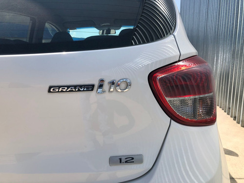 Imagen 14 de 15 de Hyundai Grand I10 2015 1.2 Hb Gl Mid Mt