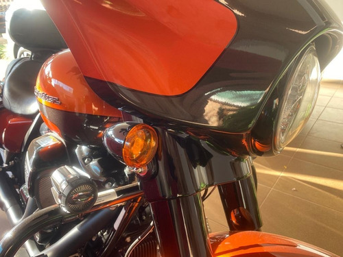 Harley Davidson Street Glide 2019/20 4700km