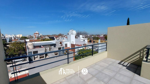 Departamento Ph En Venta En Capital Federal, Buenos Aires, Argentina