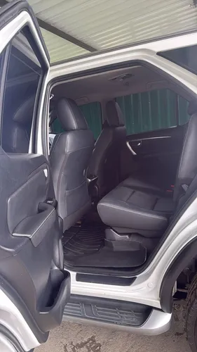 Toyota Fortuner 2.8l