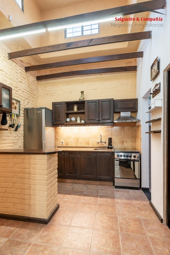 Imagen 6 de 17 de Casa En Padrón Único Con 4 Dormitorios, 2 Baños Completos Y Azotea Exclusiva! ¡reservada!
