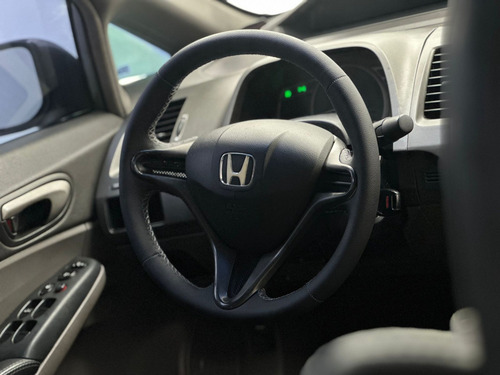Honda Civic 1.8 LXS 16V FLEX 4P AUTOMÁTICO
