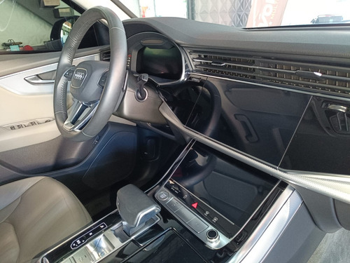 Audi Q8 3.0 Performance 55 Tfsi Quattro (mhev) 5p Hibrido