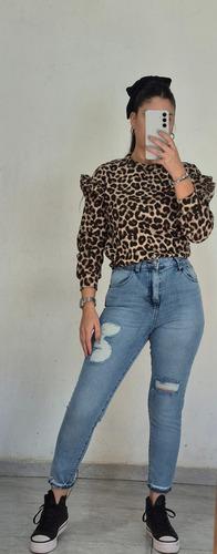 Jean Mom Semi Elastizado