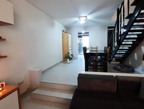 Imagen 3 de 9 de Duplex En Venta 3 Amb. Villa Sarmiento