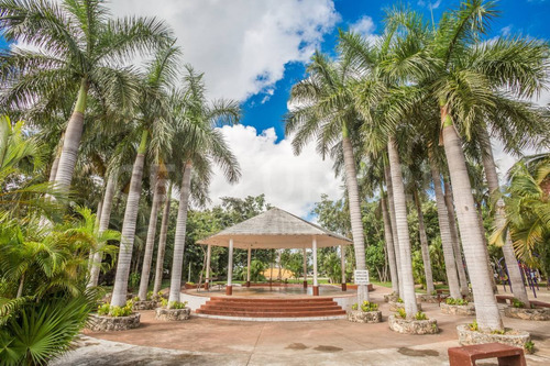 Imagen 3 de 9 de Venta De Casa En Residencial Arbolada, Cancún, Q. Roo Ofc06822