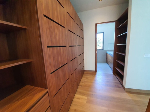 Imagen 21 de 30 de De Revista Casa Nueva En Venta, Vistahermosa, Calle Cerrada