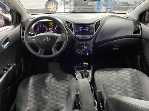 Imagem 4 de 20 de Hyundai Hb20 1.6 Comfort Style 16v 2016