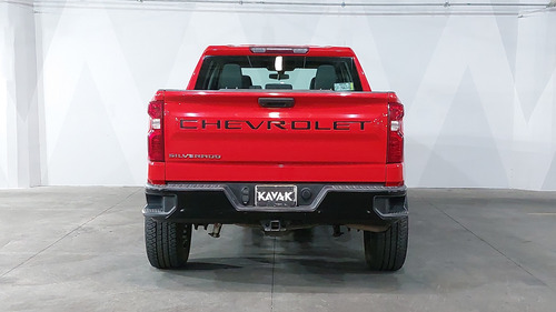 Chevrolet Silverado 1500 4.3 SILVERADO 1500 WT CREW CAB F AT 4WD