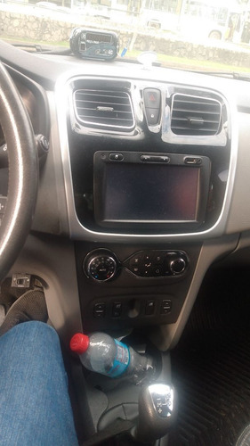 Imagem 13 de 14 de Renault Logan Dyna 16 R
