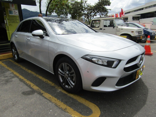 Imagen 3 de 15 de Mercedes Benz