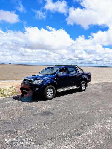 Toyota Hilux 3.0 Tdi Srv Cab Doble 4x4 Cuero