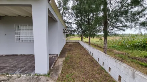 Casa À Venda No Balneário Ponta Da Praia - A 1km Da Praia, Próximo Ao Braço Do Mar