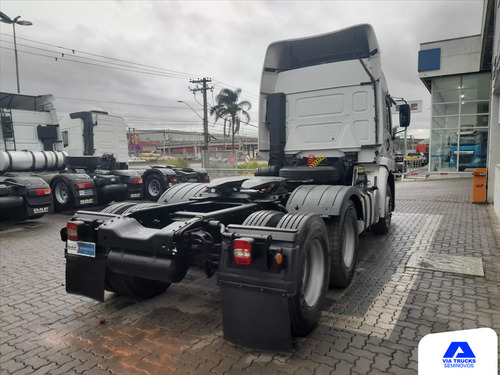Volkswagen 25.360 Ctc 6x2 2021/2022