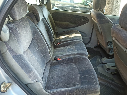 Renault Scénic 1.6 Authentique 2006