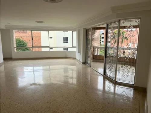 Apartamento En Venta Laureles