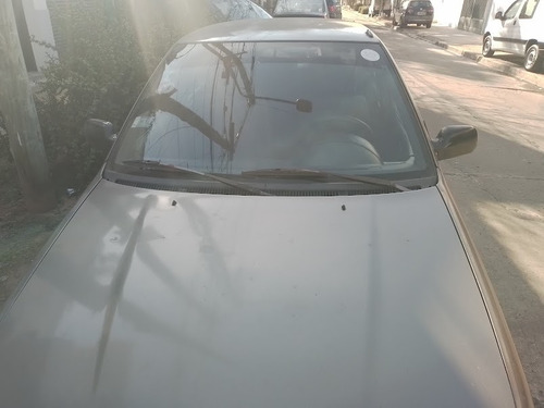 Suzuki Swift 1.6 16 V Modelo 1992 , Titular