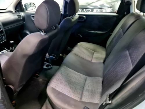 Imagem 10 de 10 de Chevrolet Corsa 1.4 Mpfi Maxx 8v Flex 4p Manual