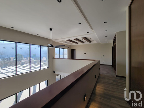 Venta Casa 4 Ambientes Misión De Los Lagos