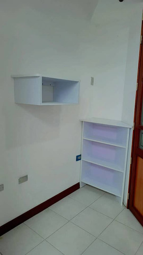 Lh Consultorio Médico En Alquiler En Barrio Obrero