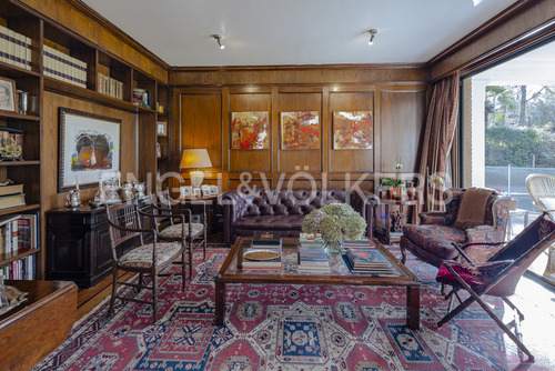 Casa Georgian En Los Nogales