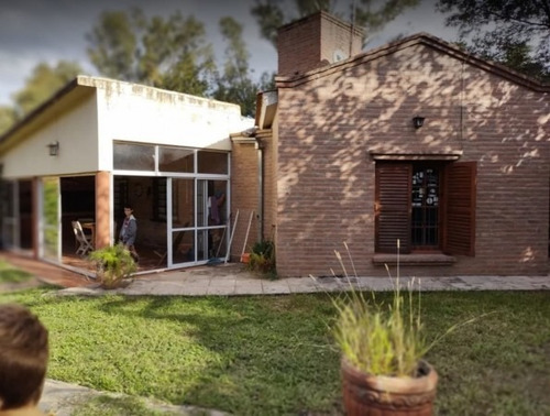 Imagen 4 de 14 de Casa En Venta - 3 Dormitorios - Valle Del Sol !!!