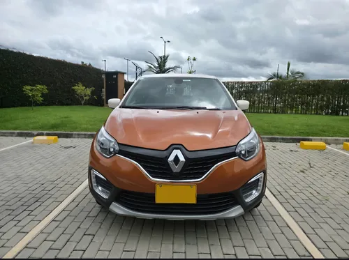 Renault Captur 2.0 Intens Automática