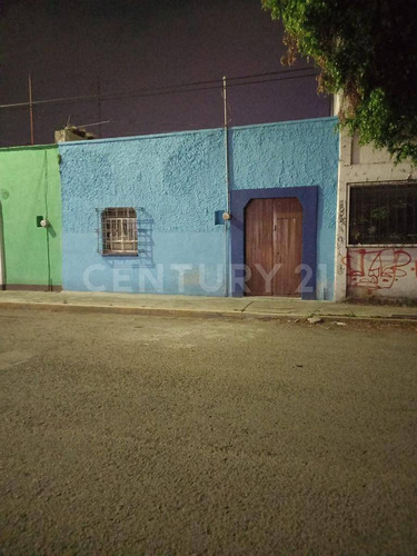 Se Renta Casa Para Oficinas A 10 Min. Del Centro De Toluca