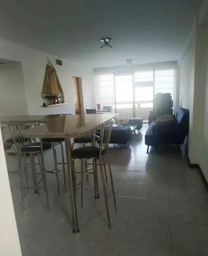 Apartamentos En Alquiler