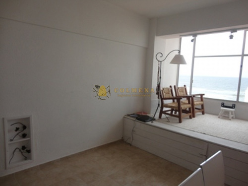 Apartamento En Peninsula, Monoambiente - Con Una Excelente Vista A Los Dedos Y Playa Brava. Consulte !!!!!-ref:1672