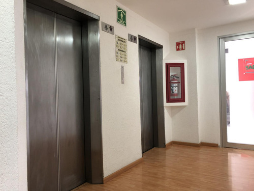 Oficina En Renta - Rio Rhin Piso 3 - 97 M2