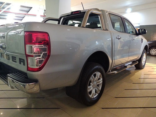 Imagen 19 de 25 de Ford Ranger 4x2 Cd 3.2 Xlt Mt Entrega Inmediata!