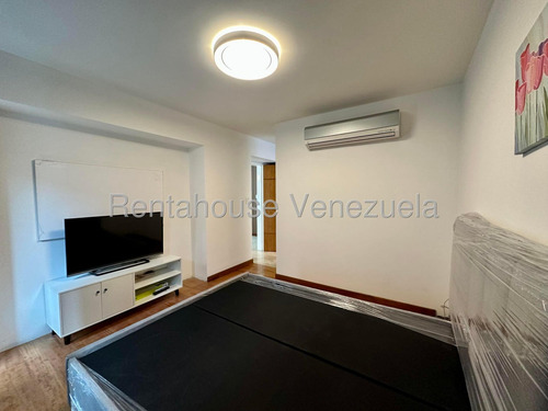 Lm Apartamento Alq Los Nrjos De Las Mercedes Cod 25-24106 Yg