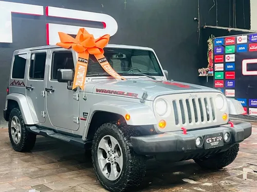 Jeep Wrangler SAHARA