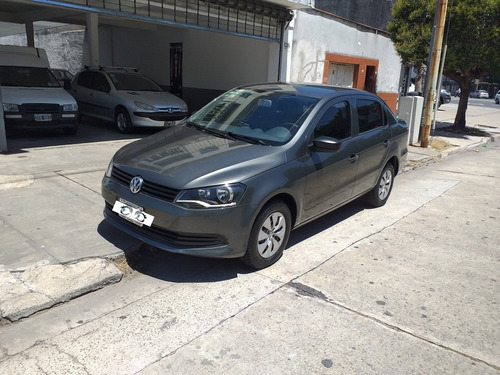 Volkswagen Voyage 1.6 Comfortline 101cv 2013