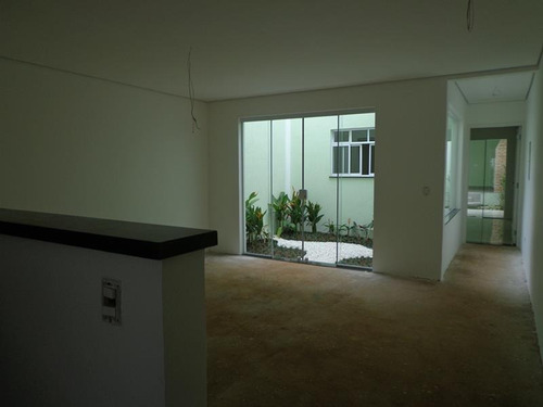 Imagem 2 de 10 de Sobrado Alto Padrão 3 Dorms, 300 M² Por R$ 995.000 - Santa Maria - São Caetano Do Sul/sp - So0595