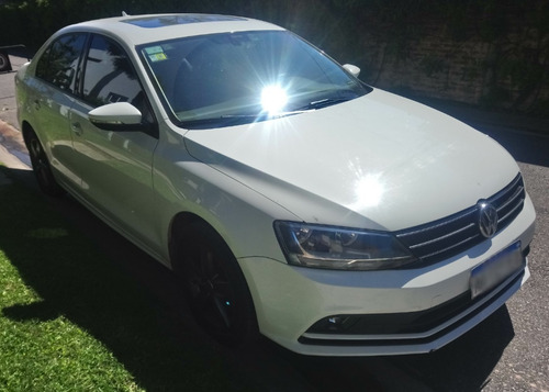 Volkswagen Vento 2017 1.4 Comfortline 150cv