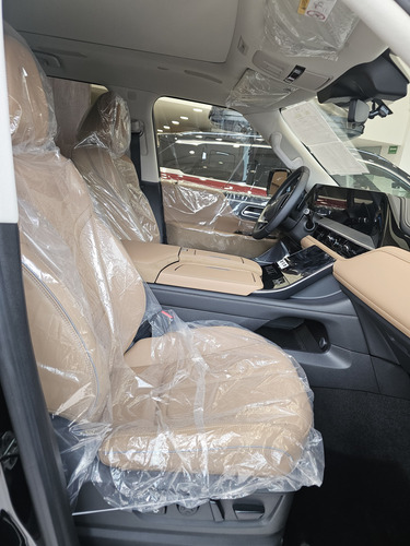 Infiniti QX80 3.5 V6 Sensory 8 Pasajeros