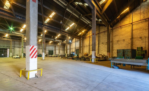 Imagen 2 de 7 de Deposito 4600m2 - Alquiler - Nueva Pompeya