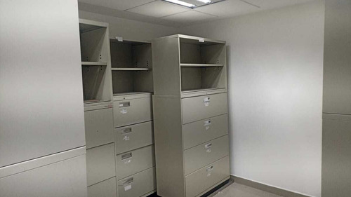 Oficinas Bien Ubicada En Renta