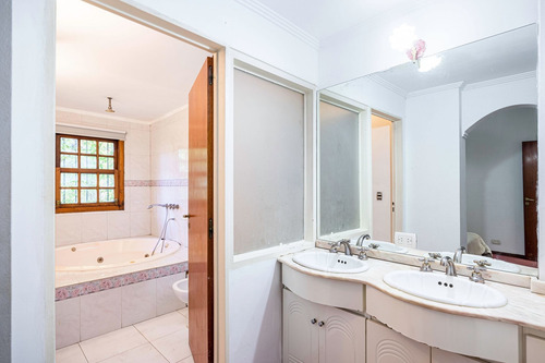 Imagen 22 de 30 de Casa En Venta En Saavedra Jardin Pileta Y Cocheras