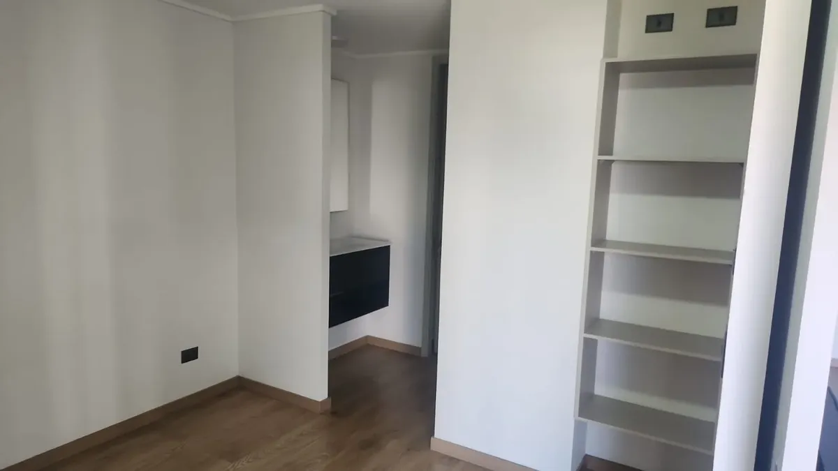 Imagen 1 de 9 de ¡impecable Departamento De 1 Dormitorio Con Estacionamiento