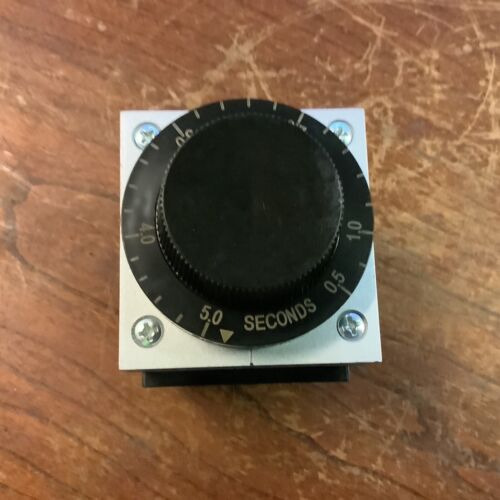 Agastat 7012ab Time Delay Relay 120vac .5-5 Seconds (new Bby