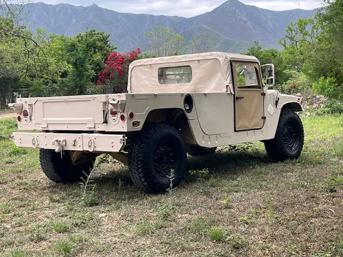 Hummer H1 Pick Up
