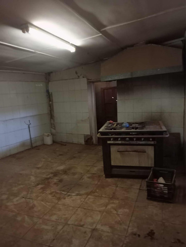Casa Con Centro De Eventos