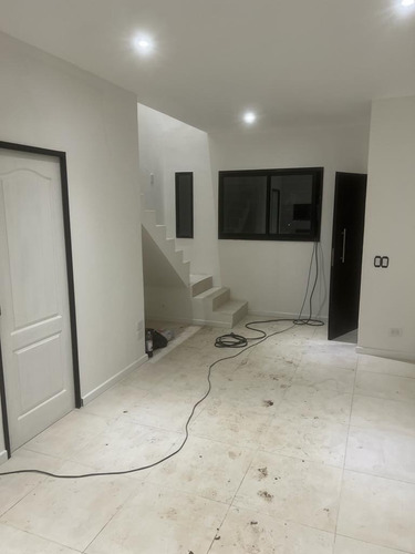 Duplex 3 Ambientes Tortugas Norte, De Vicenzo Grande Pilar