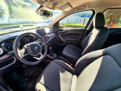 Imagen 5 de 12 de Fiat Cronos Precision 1.8 At6 2022 4.800km Fcio. T/usado